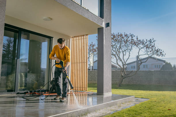 Best Graffiti Removal Services in Clear Lake, IA